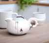Théière originale porcelaine
