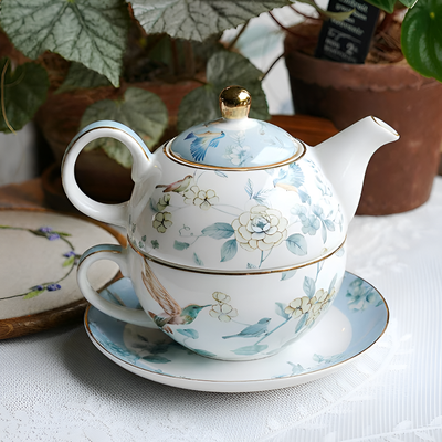 Théière solitaire anglaise