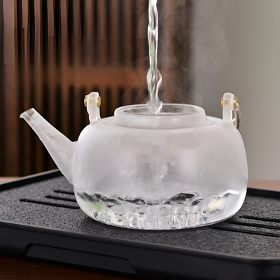 Théière en verre clair