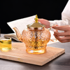 Théière en verre avec filtre et piston