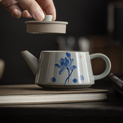 Théière vintage bleu