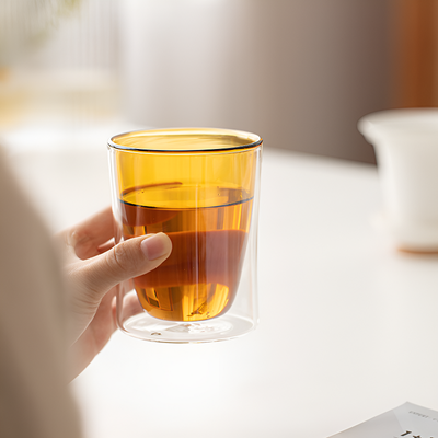 Verre à thé avec infuseur