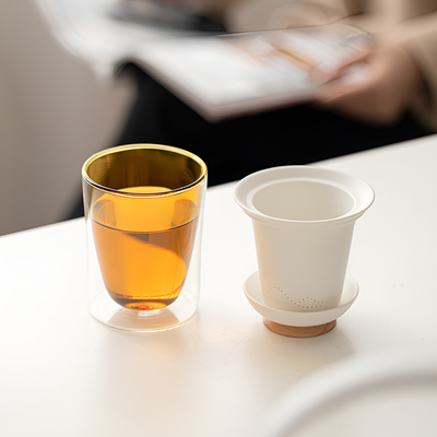 Verre à thé avec infuseur